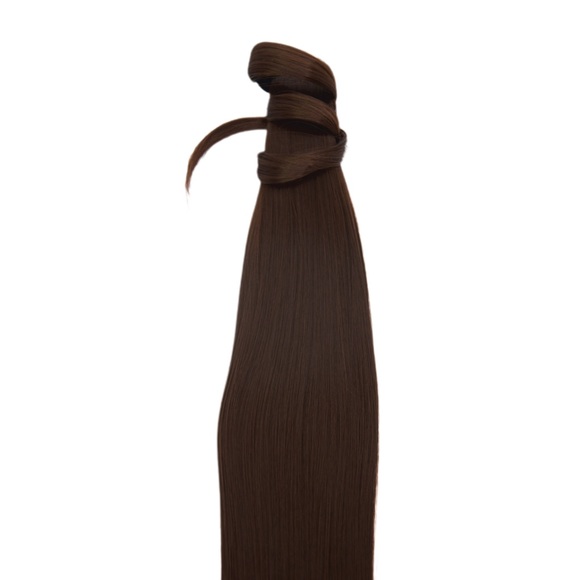 Clip-in PONYTAIL comfortable and easy to wear. - Picture 4 of 4